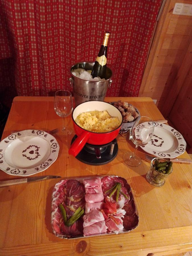 La Cabane A L'Oree Des Bornes エヴィル エクステリア 写真
